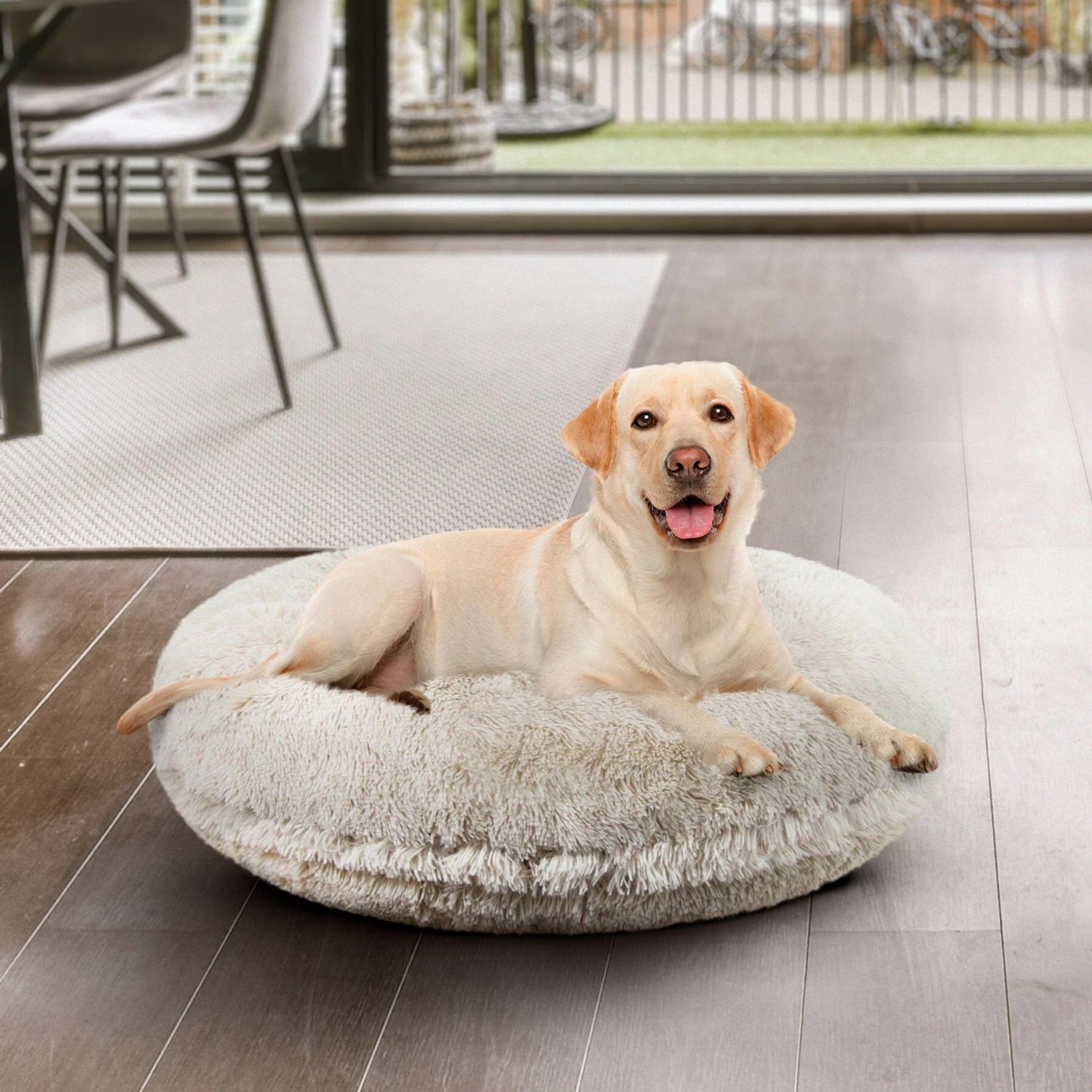 Bessie + Barnie Signature Short Shag Luxury Extra Plush Faux Fur Bagel Dog & Cat Bed 4 Bessie + Barnie Signature Short Shag Luxury Extra Plush Faux Fur Bagel Dog & Cat Bed - Image 2