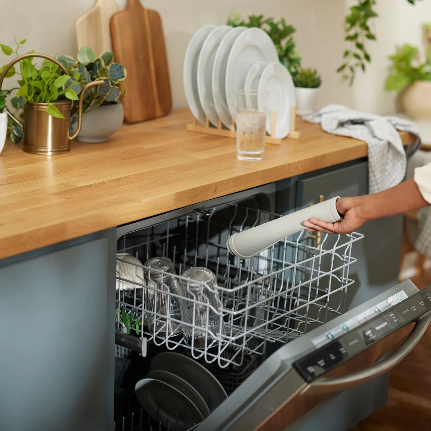 ORE Pet Silicone Dog & Cat Placemat 6 ORE Pet Silicone Dog & Cat Placemat - Image 4