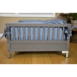 New Age Pet ECOFLEX Manhattan Raised Dog & Cat Bed With Cushion 15 New Age Pet ECOFLEX Manhattan Raised Dog & Cat Bed With Cushion -Blue Buffalos Shop 258197 PT5. AC SS1800 V1605220073