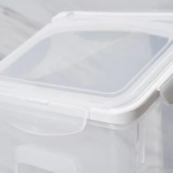 Hanamya BPA Free Pet Food Storage Container & Measuring Cup, White -Blue Buffalos Shop 268707 PT5. AC SS1800 V1660706056