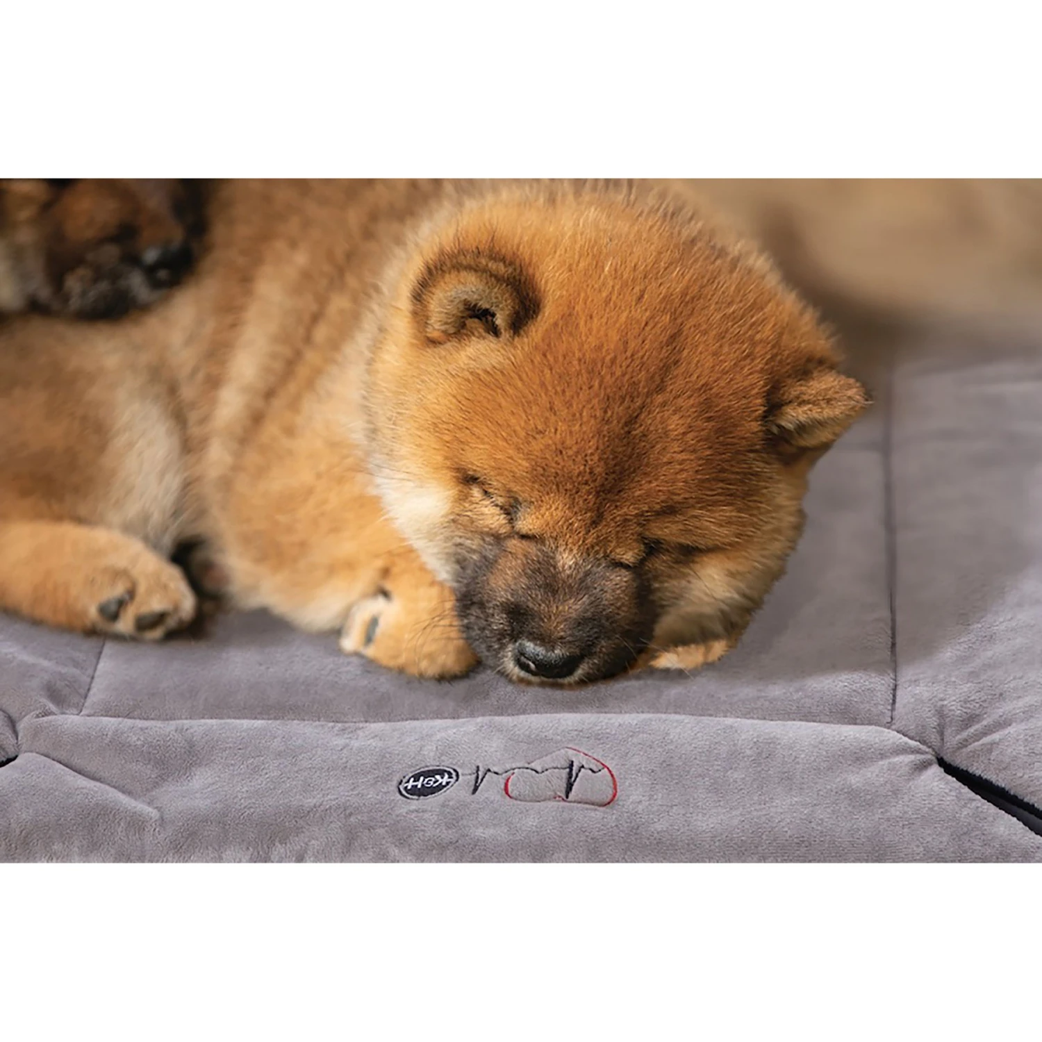 K&H Pet Products Mother's Heartbeat Fleece Puppy Crate Pad 3 K&H Pet Products Mother's Heartbeat Fleece Puppy Crate Pad
