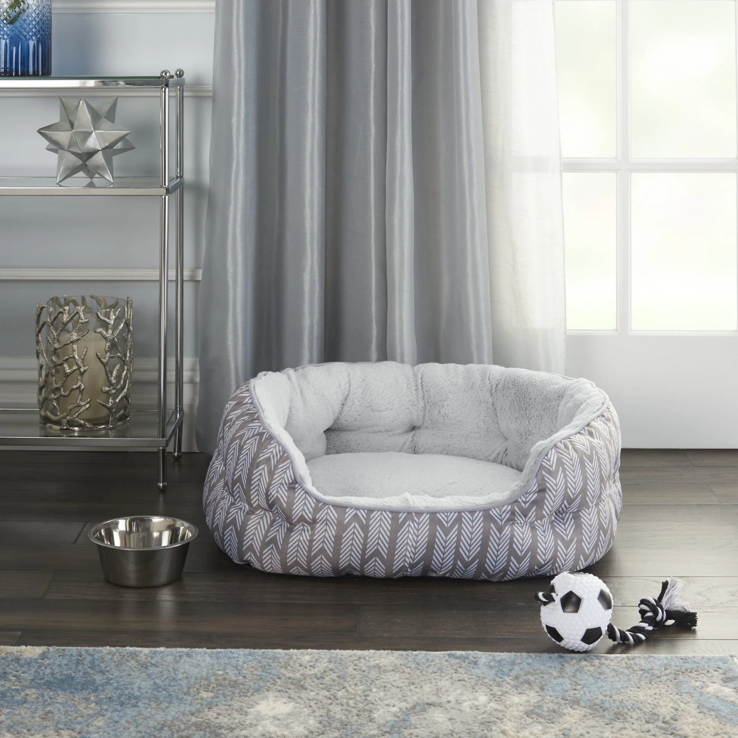 Mina Victory Arrowtails Bolster Dog Bed 5 Mina Victory Arrowtails Bolster Dog Bed - Image 3