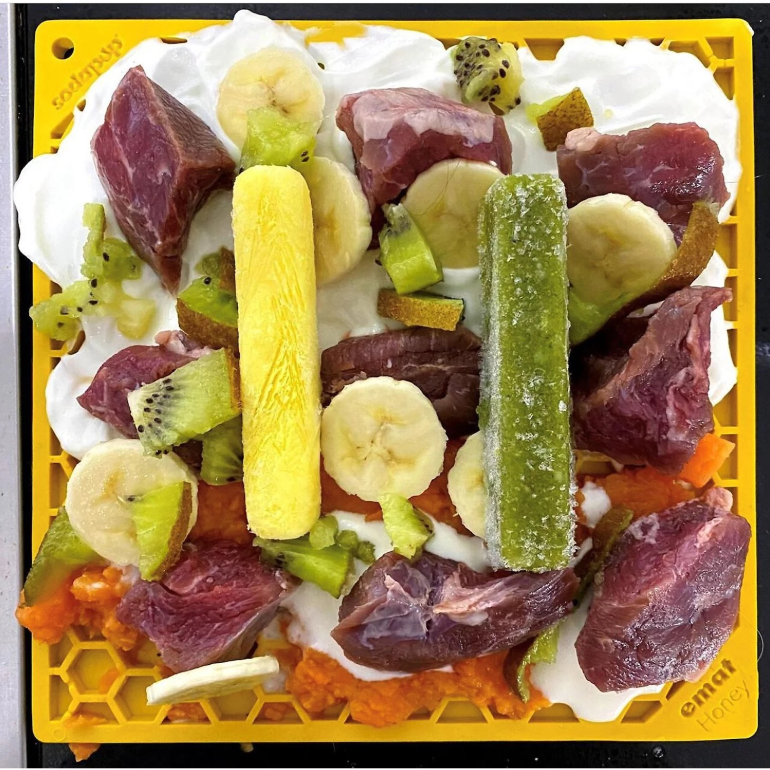 SodaPup Emat Honeycomb Dog Lick Mat 8 SodaPup Emat Honeycomb Dog Lick Mat - Image 6