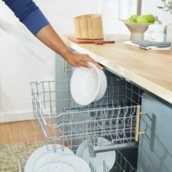 Frisco Elevated Slanted Bamboo Melamine Non-Skid Dog Bowl With Bamboo Stand -Blue Buffalos Shop 363387 PT6. AC SS1800 V1657657267