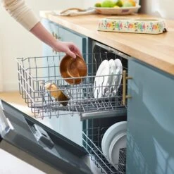 Disney Minnie Mouse Summer Bamboo Melamine Stainless Steel Double Dog & Cat Bowl & Disney Minnie Mouse Peek-A-Boo Melamine Stainless Steel Double Dog & Cat Bowl -Blue Buffalos Shop 623430 PT4. AC SS1800 V1661895962