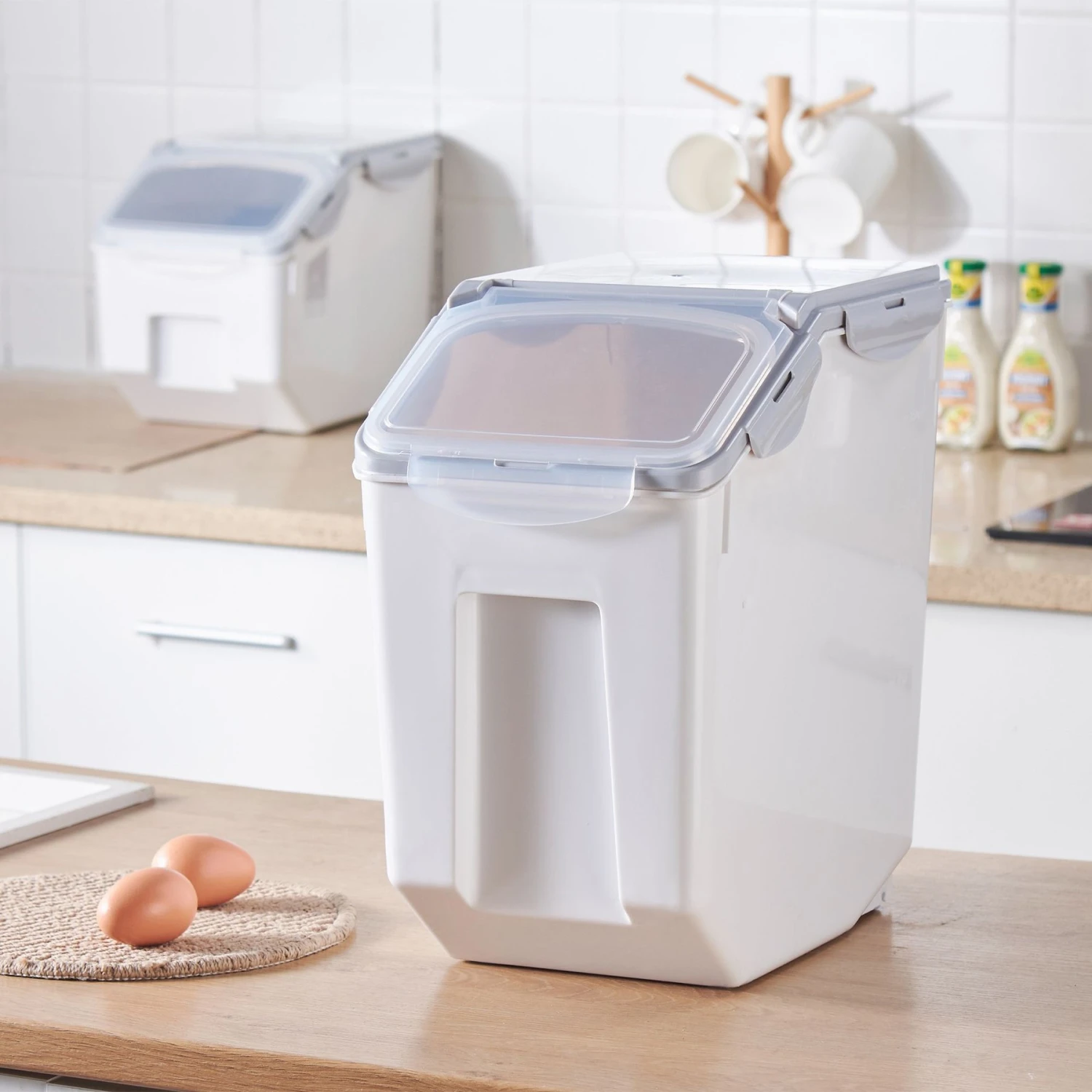 Hanamya Container With Measuring Cup Dog & Cat Food Storage 3 Hanamya Container With Measuring Cup Dog & Cat Food Storage