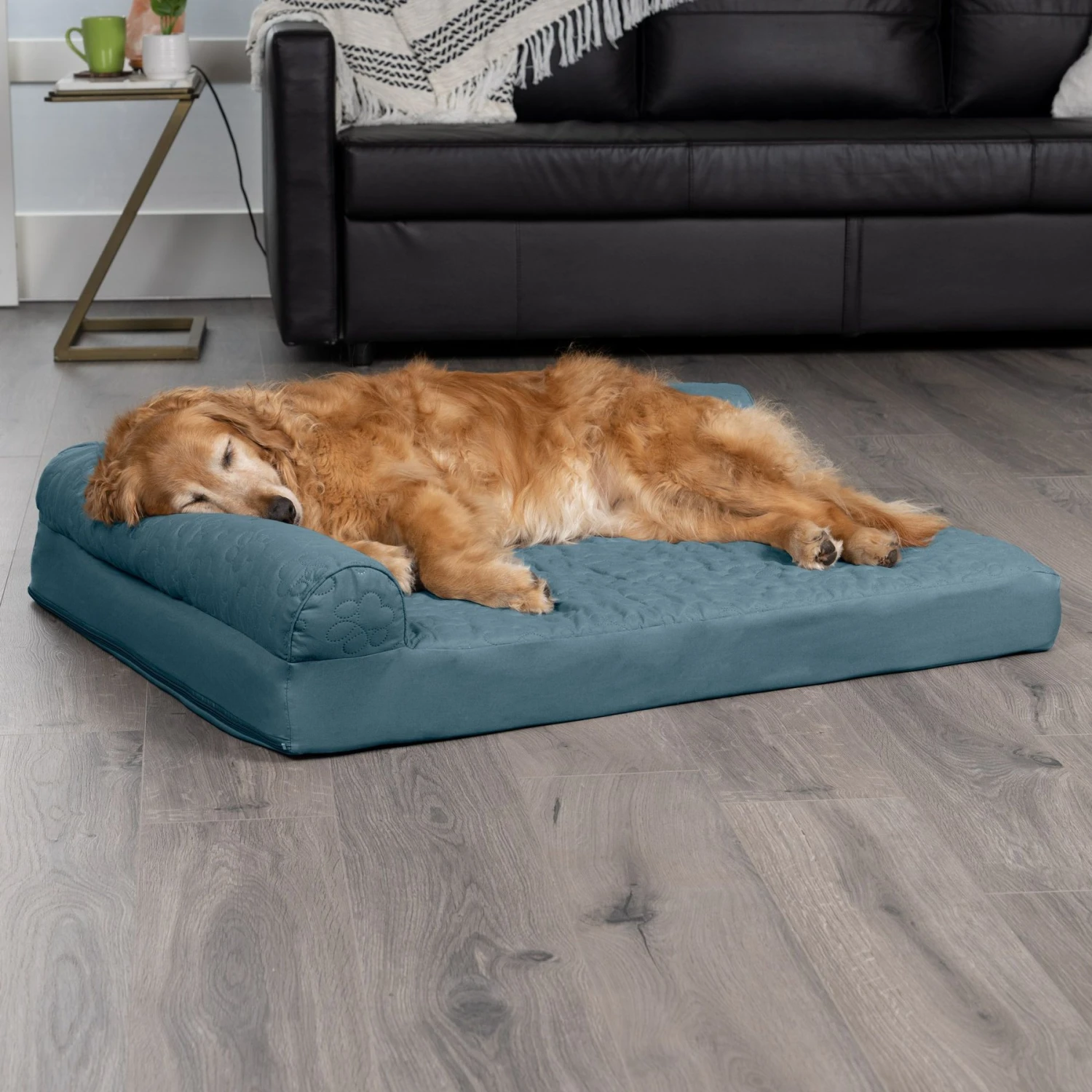 FurHaven Paw-Quilted Cooling Gel Top Deluxe Chaise Orthopedic Cat & Dog Bed With Removable Cover 3 FurHaven Paw-Quilted Cooling Gel Top Deluxe Chaise Orthopedic Cat & Dog Bed With Removable Cover